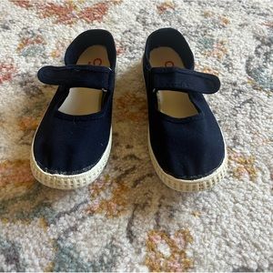 Cienta Navy blue toddler girl shoe